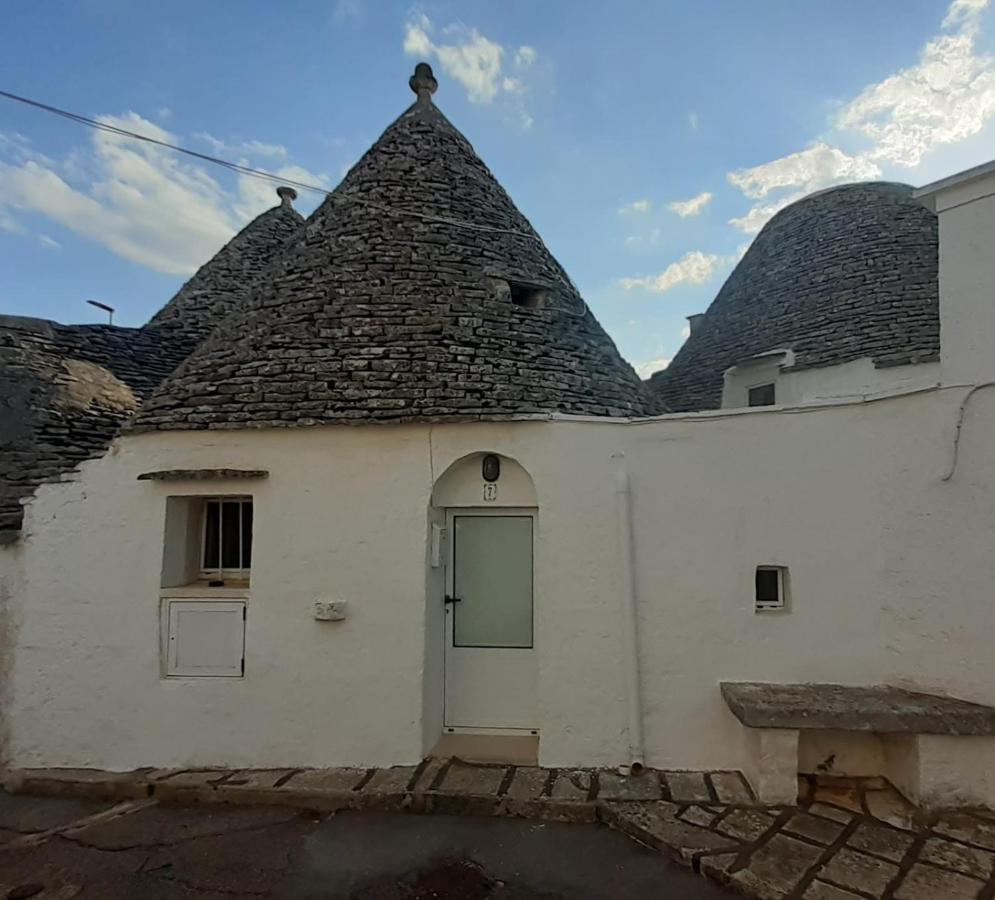Trullo Alberobello Vacanze Desa 2 Exterior photo